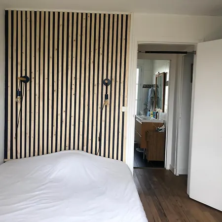 Casa de Férias Maison Calme Avec Piscine Proche De Bordeaux *