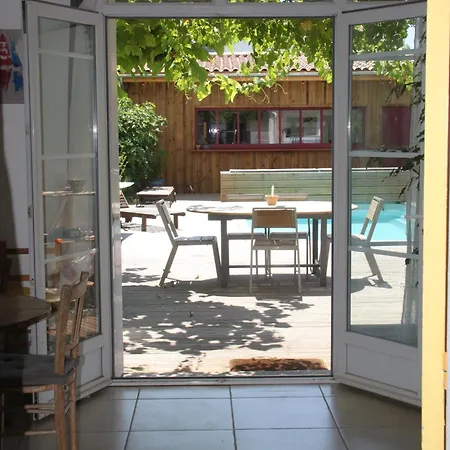 Maison Calme Avec Piscine Proche De Bordeaux *