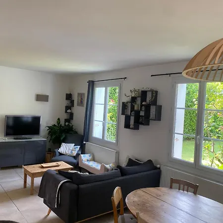 Maison Calme Avec Piscine Proche De Bordeaux Le Bouscat